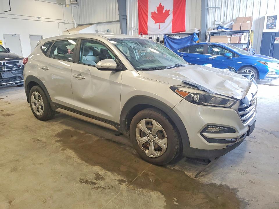 2017 Hyundai Tucson მანქანა იყიდება აუქციონზე, vin: KM8J2CA43HU558572, აუქციონის ნომერი: 58942186