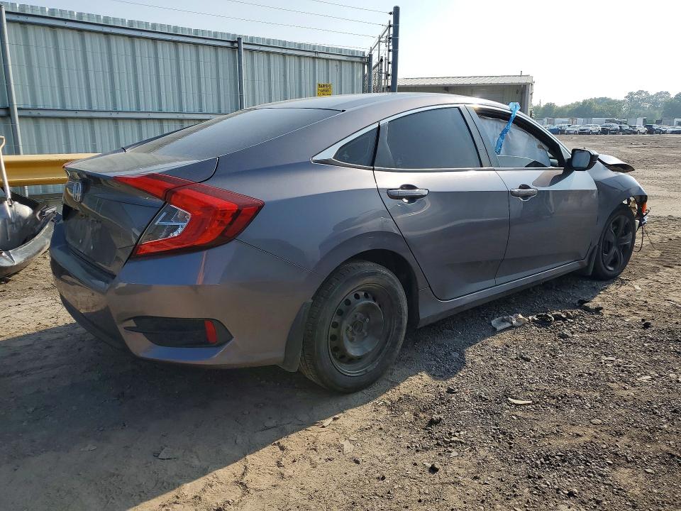 61582006 :رقم المزاد ، 19XFC2F52HE068206 vin ، 2017 Honda Civic مزاد بيع