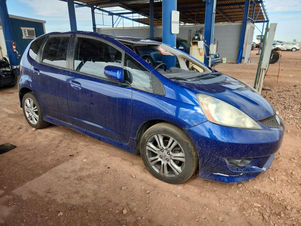 60040946 :رقم المزاد ، JHMGE8H4XAC005744 vin ، 2010 Honda Fit مزاد بيع