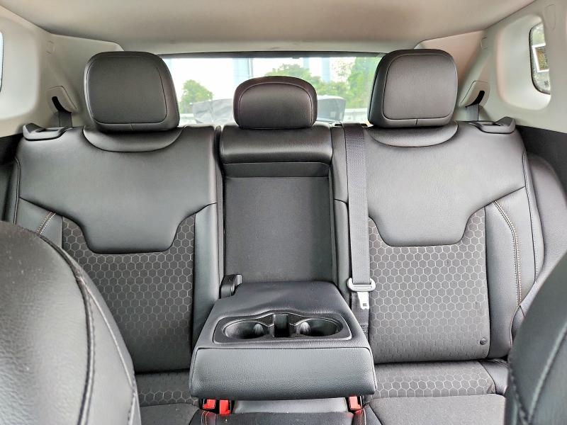 2018 Jeep Compass მანქანა იყიდება აუქციონზე, vin: 3C4NJDBB1JT261831, აუქციონის ნომერი: 85971525