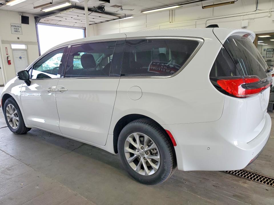 Продаж на аукціоні авто 2024 Chrysler Pacifica, vin: 2C4RC3BG8RR181488, номер лоту: 61045036