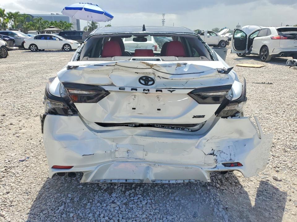 Продаж на аукціоні авто 2021 Toyota Camry, vin: 4T1K61AK7MU482926, номер лоту: 60122126