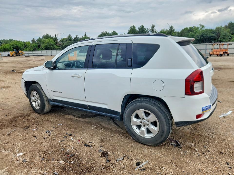 63210856 :رقم المزاد ، 1C4NJCEA1GD744585 vin ، 2016 Jeep Compass مزاد بيع