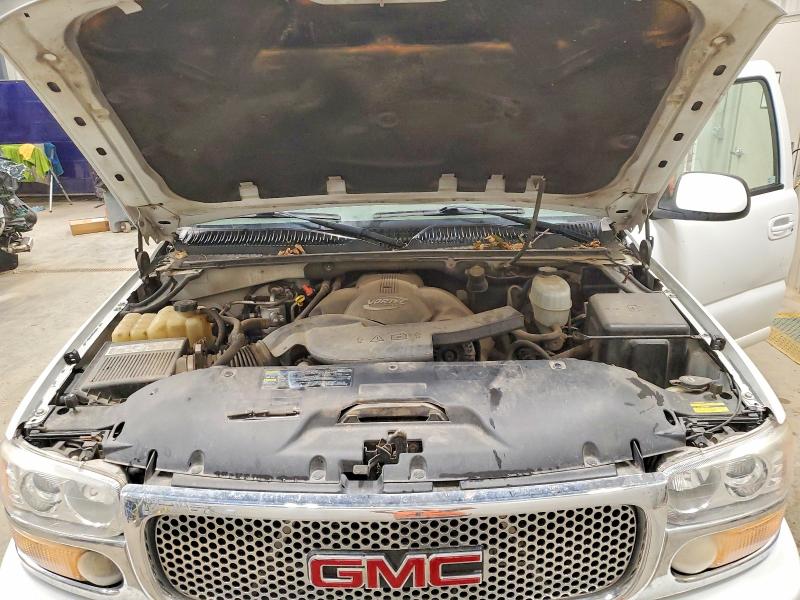 60326176 :رقم المزاد ، 1GKFK66U45J190117 vin ، 2005 Gmc Yukon Xl مزاد بيع