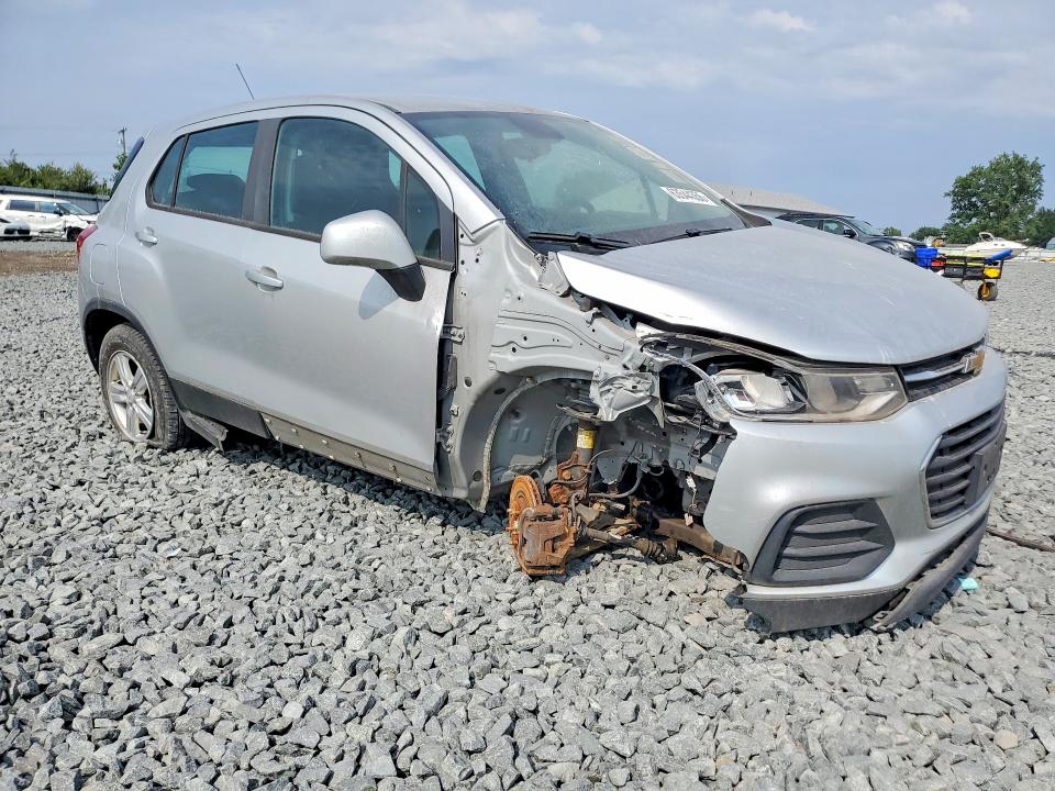 63544356 :رقم المزاد ، KL7CJNSB0HB251927 vin ، 2017 Chevrolet Trax مزاد بيع
