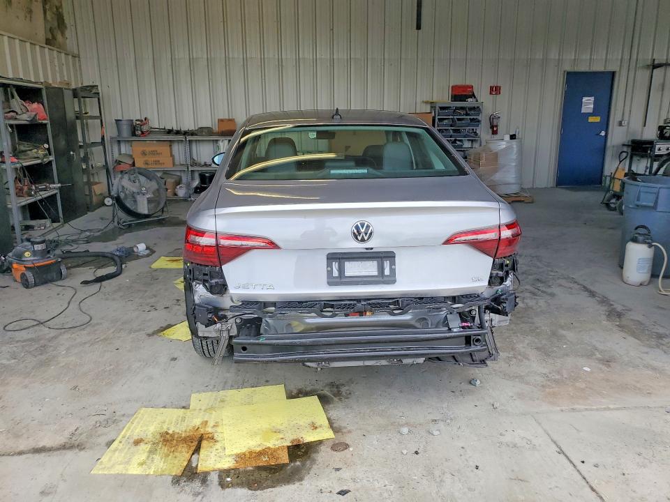 2022 Volkswagen Jetta მანქანა იყიდება აუქციონზე, vin: 3VW7M7BU7NM004897, აუქციონის ნომერი: 61504686