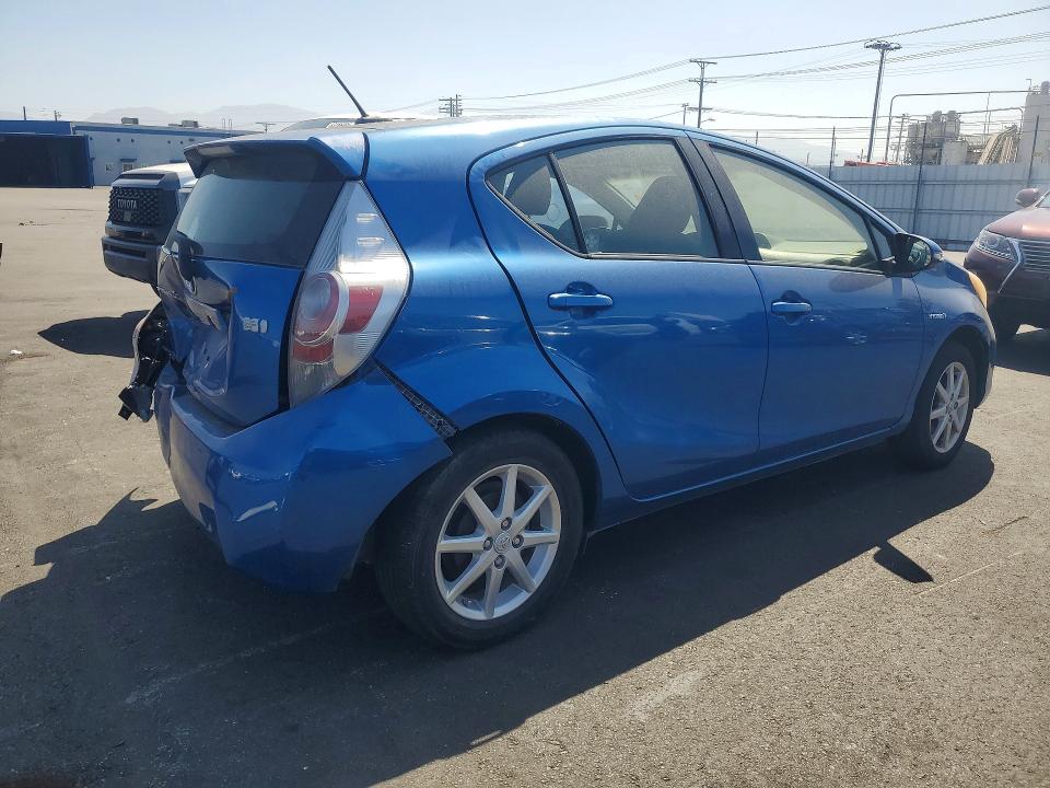 Продажа на аукционе авто 2012 Toyota Prius C, vin: JTDKDTB38C1009954, номер лота: 62896636