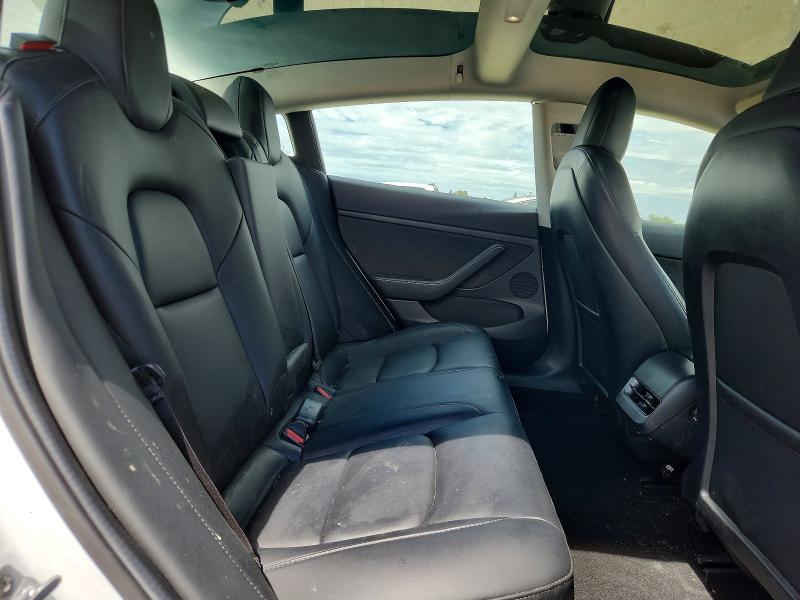 60529366 :رقم المزاد ، 5YJ3E1EAXNF301504 vin ، 2022 Tesla Model 3 مزاد بيع