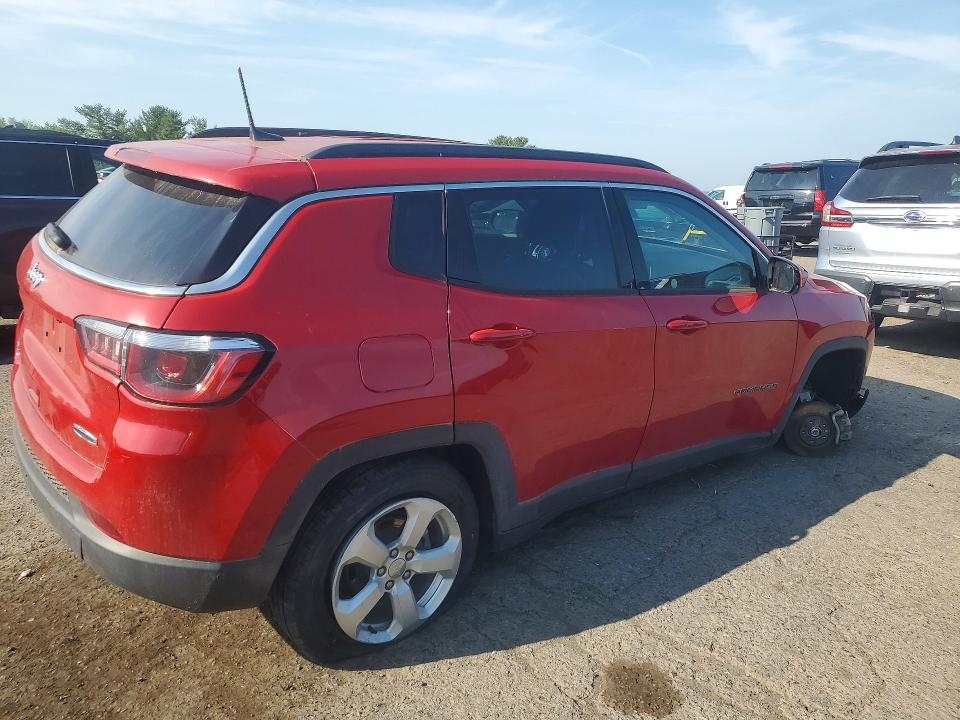 61069526 :رقم المزاد ، 3C4NJDBB1JT415535 vin ، 2018 Jeep Compass مزاد بيع