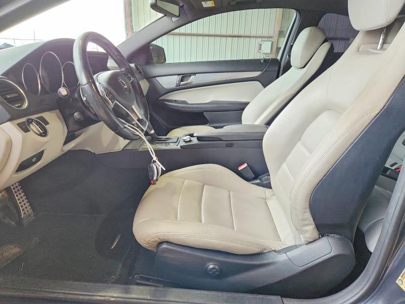 Продажа на аукционе авто 2013 Mercedes-benz C, vin: WDDGJ4HB7DG053015, номер лота: 60090806