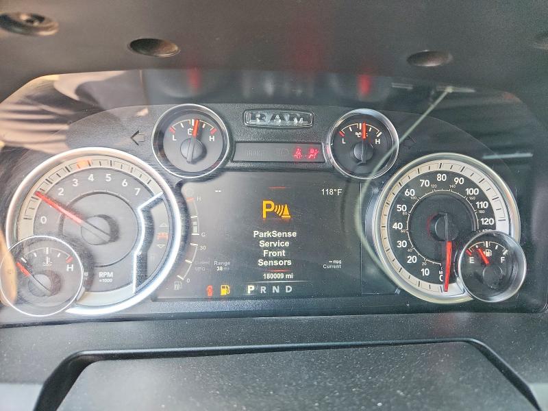 56148236 :رقم المزاد ، 1C6RR6TT2KS562289 vin ، 2019 Ram 1500 Classic مزاد بيع
