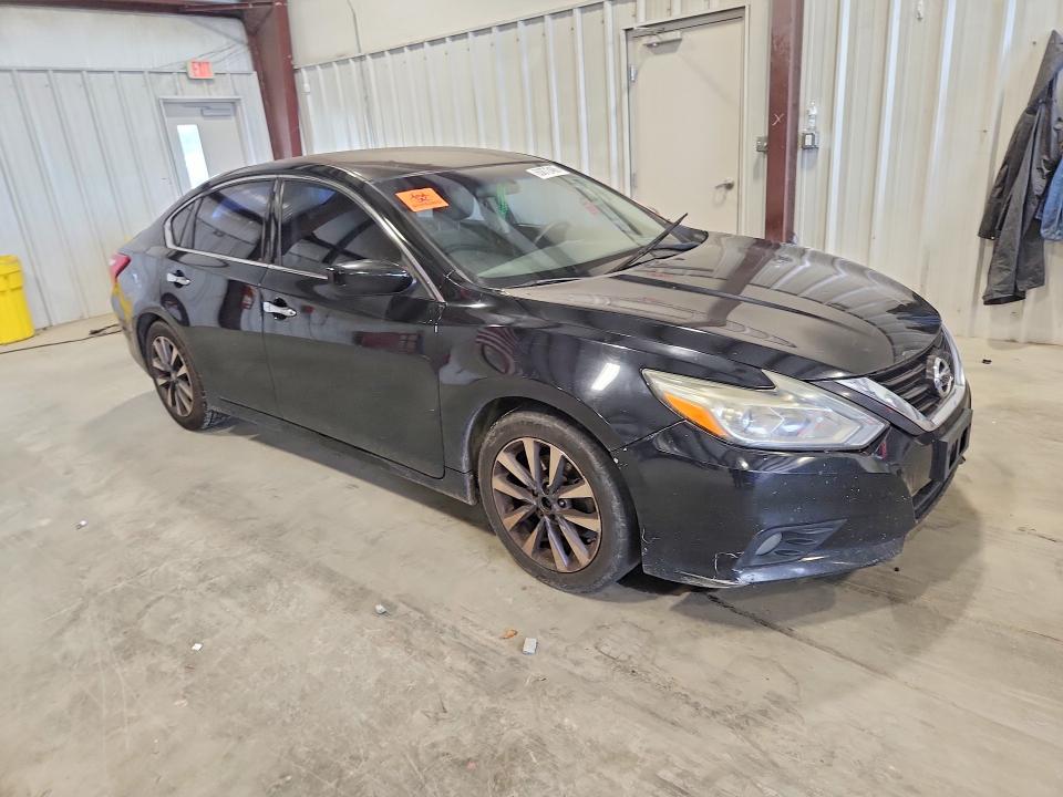 Продажа на аукционе авто 2017 Nissan Altima, vin: 1N4AL3AP6HC109281, номер лота: 60872466