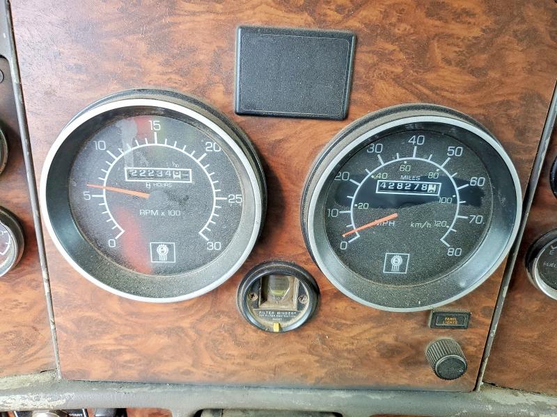 Продажа на аукционе авто 2002 Kenworth T800, vin: 1NKDLU0XX2R883552, номер лота: 62058826