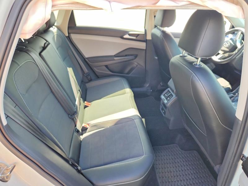 2022 Volkswagen Taos მანქანა იყიდება აუქციონზე, vin: 3VVRX7B27NM021217, აუქციონის ნომერი: 61625676