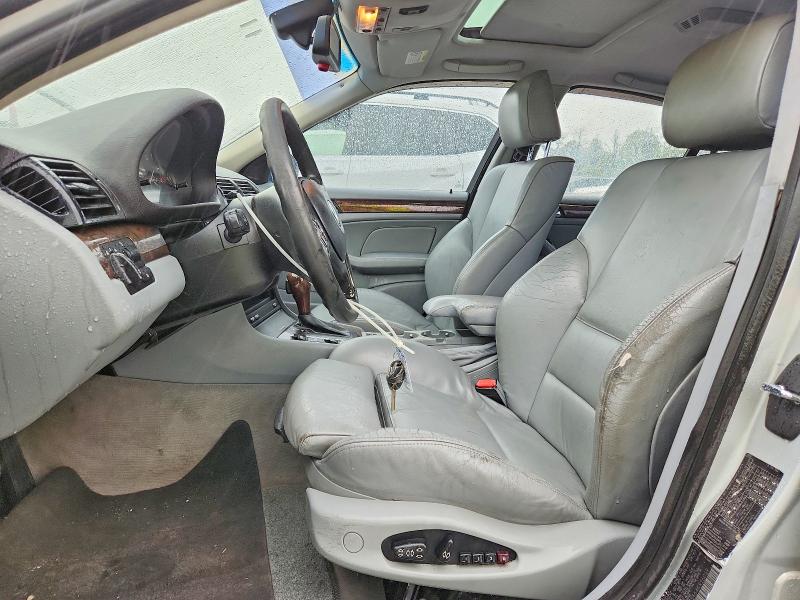 2004 Bmw 325 მანქანა იყიდება აუქციონზე, vin: WBAEV33464KR26059, აუქციონის ნომერი: 58873766