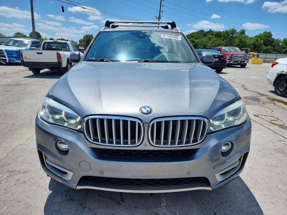 61742406 :رقم المزاد ، 5UXKS4C3XH0U05888 vin ، 2017 Bmw X5 مزاد بيع