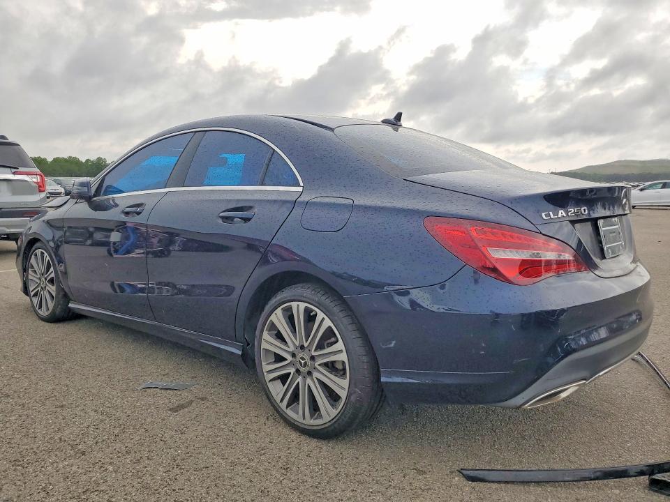 60620786 :رقم المزاد ، WDDSJ4GB9KN717285 vin ، 2019 Mercedes-benz Cla مزاد بيع