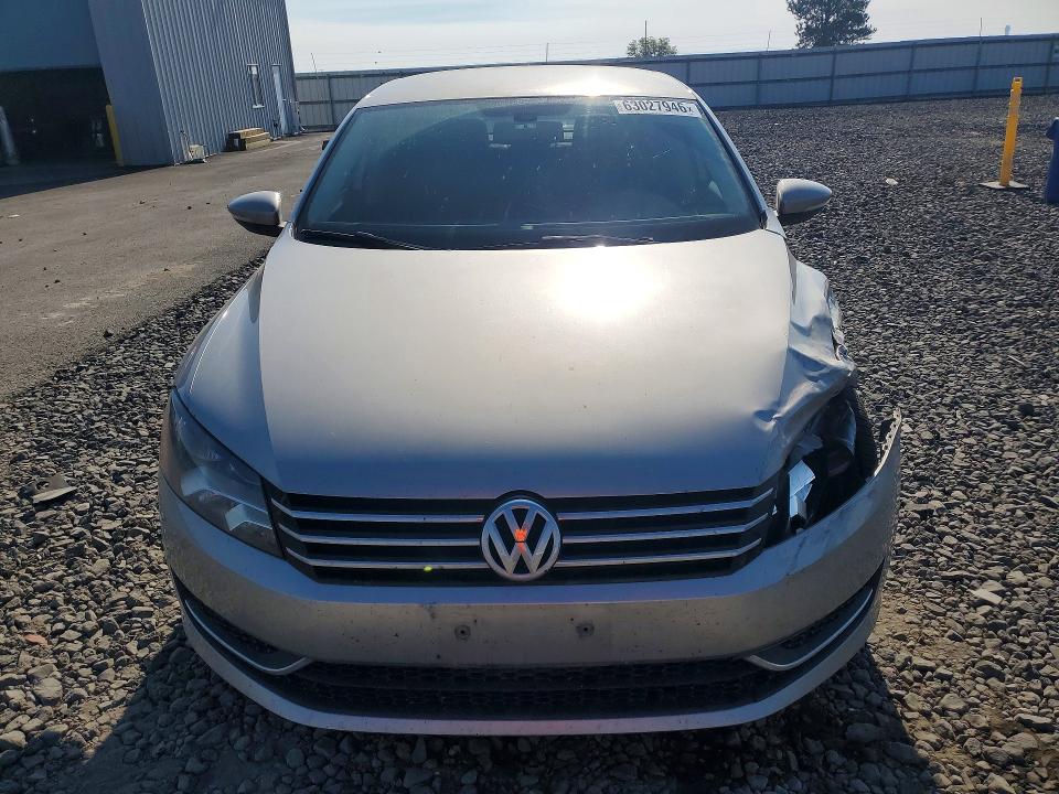 2012 Volkswagen Passat მანქანა იყიდება აუქციონზე, vin: 1VWBP7A37CC099986, აუქციონის ნომერი: 63027946