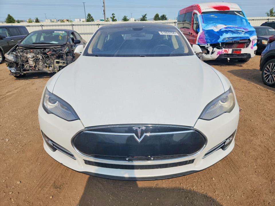 Продаж на аукціоні авто 2014 Tesla Model S, vin: 5YJSA1H16EFP51900, номер лоту: 61869756