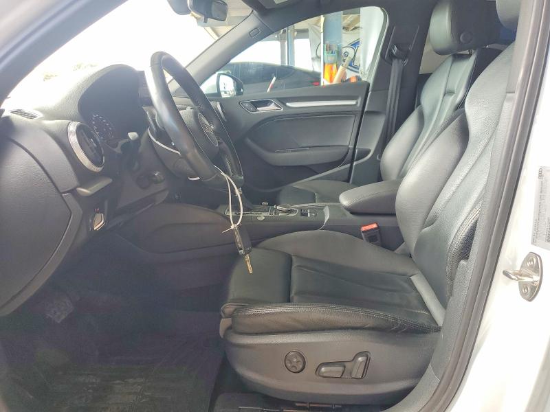 2017 Audi A3 მანქანა იყიდება აუქციონზე, vin: WAUB8GFF8H1043686, აუქციონის ნომერი: 59682936