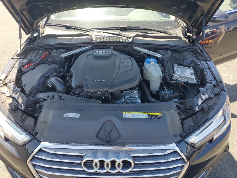 59357886 :رقم المزاد ، WAULMAF42JN009043 vin ، 2018 Audi A4 مزاد بيع