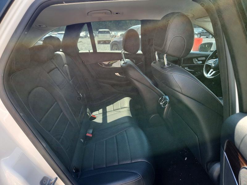59397936 :رقم المزاد ، W1N0G8DB1LF772622 vin ، 2020 Mercedes-benz Glc مزاد بيع