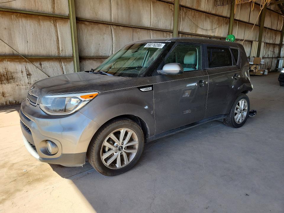 2017 Kia Soul მანქანა იყიდება აუქციონზე, vin: KNDJP3A51H7498742, აუქციონის ნომერი: 59276286