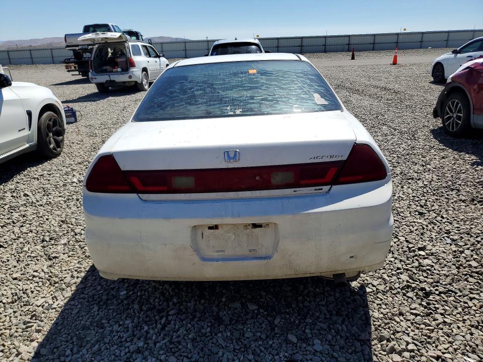 2002 Honda Accord მანქანა იყიდება აუქციონზე, vin: 1HGCG32292A024207, აუქციონის ნომერი: 62326886