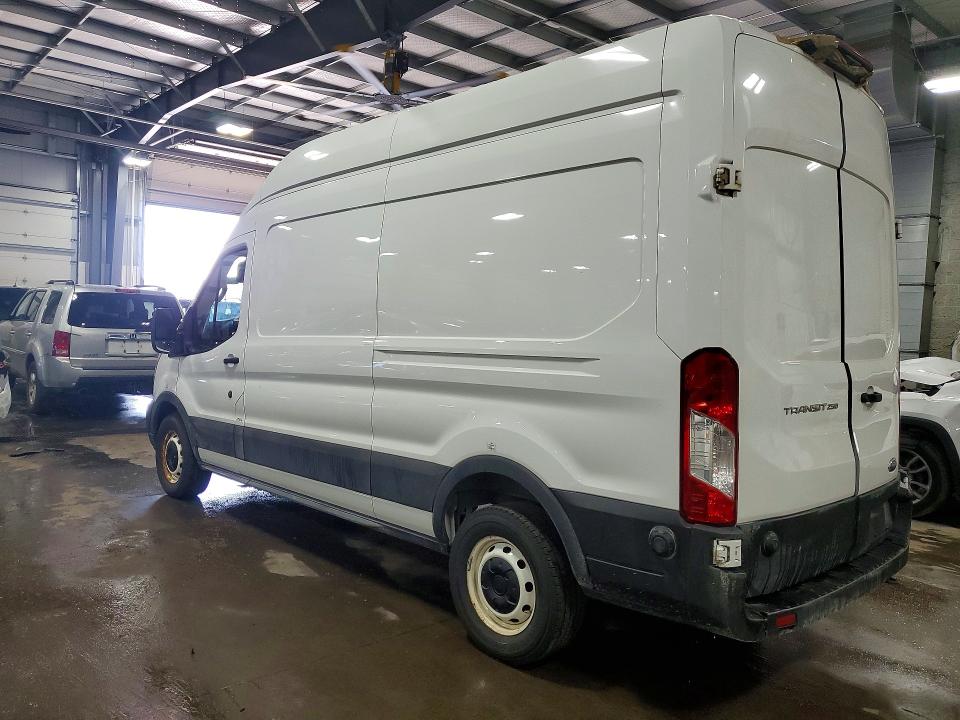 62250566 :رقم المزاد ، 1FTBR1X87NKA75533 vin ، 2022 Ford Transit مزاد بيع