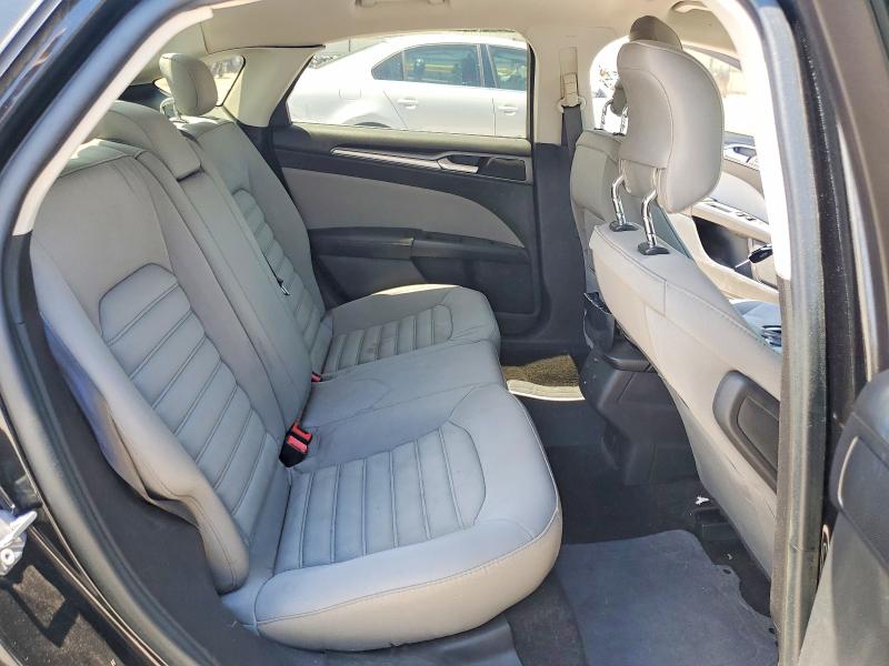 2015 Ford Fusion მანქანა იყიდება აუქციონზე, vin: 3FA6P0UU3FR139976, აუქციონის ნომერი: 61040056