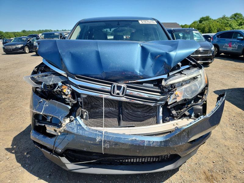 Продаж на аукціоні авто 2017 Honda Pilot, vin: 5FNYF6H10HB030579, номер лоту: 61876316