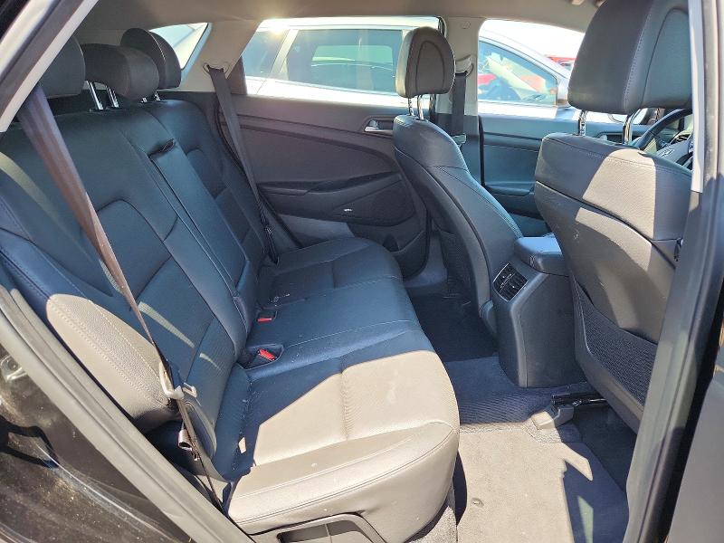 2017 Hyundai Tucson მანქანა იყიდება აუქციონზე, vin: KM8J3CA26HU563776, აუქციონის ნომერი: 59608366