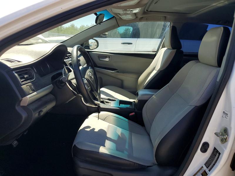 62700416 :رقم المزاد ، 4T1BF1FKXHU323090 vin ، 2017 Toyota Camry مزاد بيع