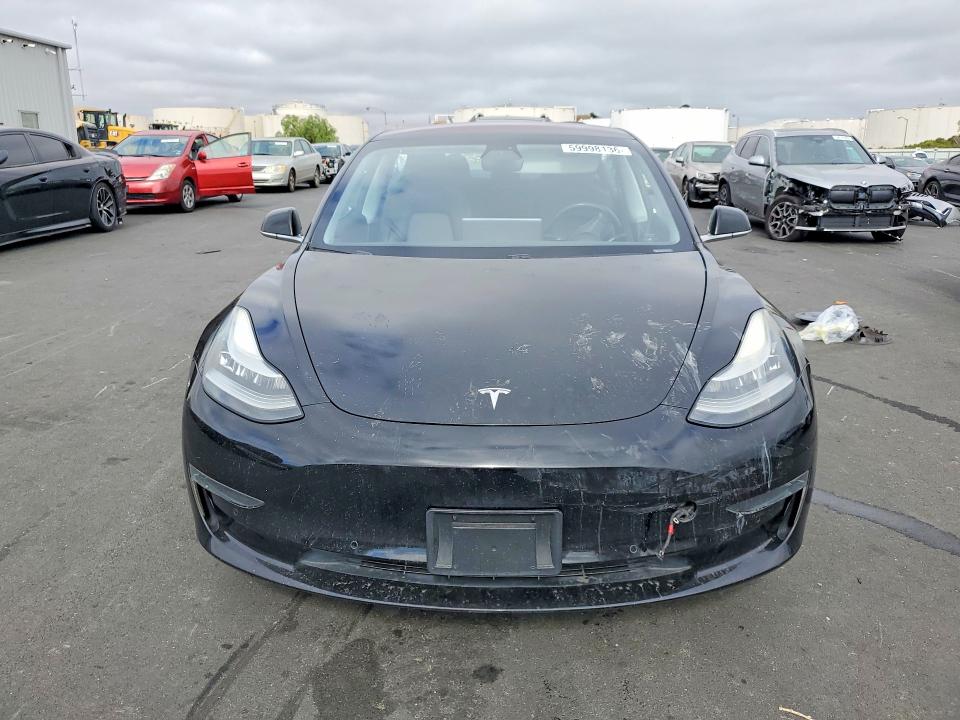 Продажа на аукционе авто 2018 Tesla Model 3, vin: 5YJ3E1EA8JF044109, номер лота: 59998136