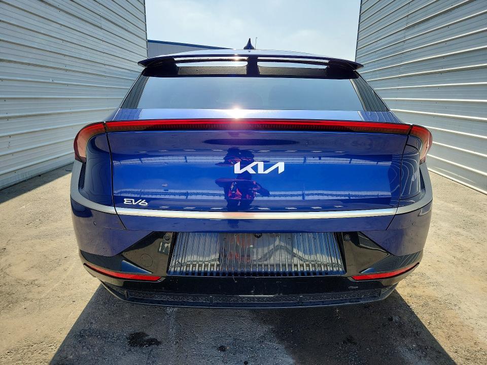 2023 Kia Ev6 მანქანა იყიდება აუქციონზე, vin: KNDC34LA4P5602526, აუქციონის ნომერი: 60471506