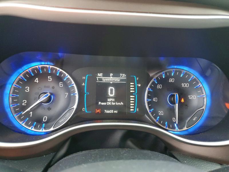 61972256 :رقم المزاد ، 2C4RC1BG0HR778542 vin ، 2017 Chrysler Pacifica مزاد بيع