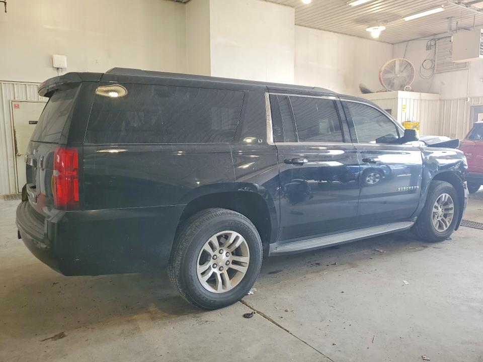 Продаж на аукціоні авто 2015 Chevrolet Suburban, vin: 1GNSKJKC4FR188369, номер лоту: 62806436