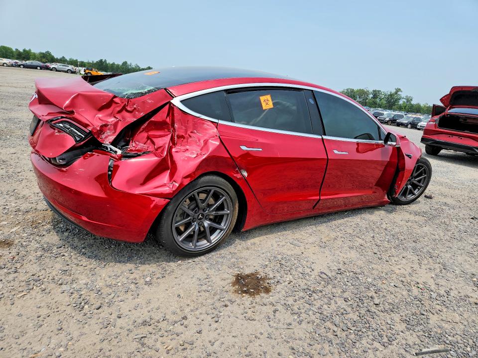 61406286 :رقم المزاد ، 5YJ3E1EA6KF411610 vin ، 2019 Tesla Model 3 مزاد بيع