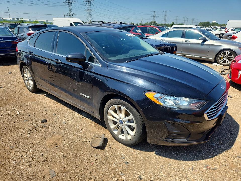 2019 Ford Fusion მანქანა იყიდება აუქციონზე, vin: 3FA6P0LU0KR140451, აუქციონის ნომერი: 59836086