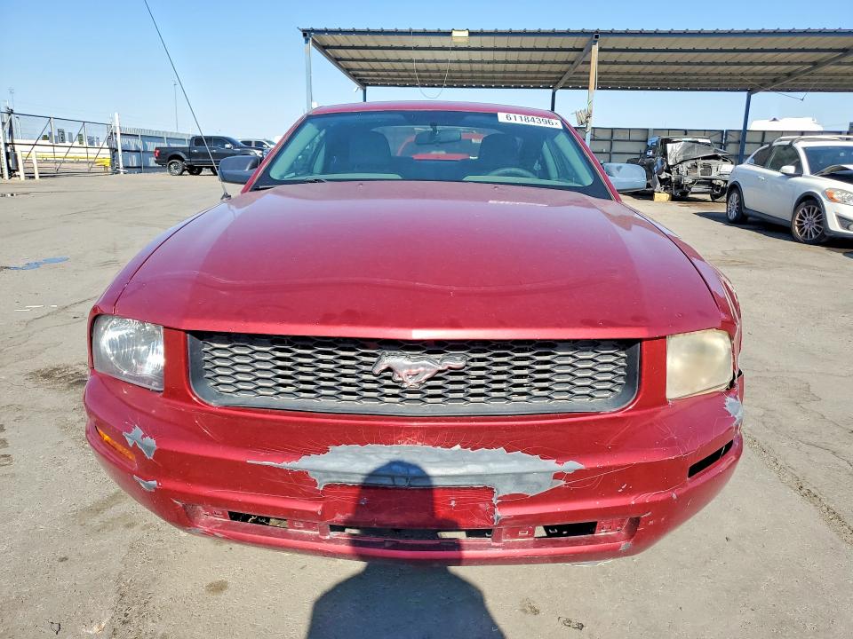Продажа на аукционе авто 2006 Ford Mustang, vin: 1ZVFT80N565149265, номер лота: 61184396