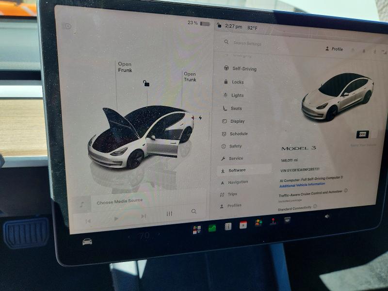60676596 :رقم المزاد ، 5YJ3E1EA5NF285731 vin ، 2022 Tesla Model 3 مزاد بيع