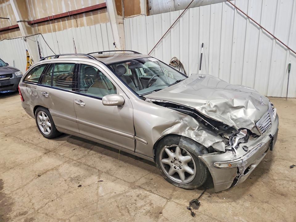 60903656 :رقم المزاد ، WDBRH81J83F372062 vin ، 2003 Mercedes-benz C مزاد بيع