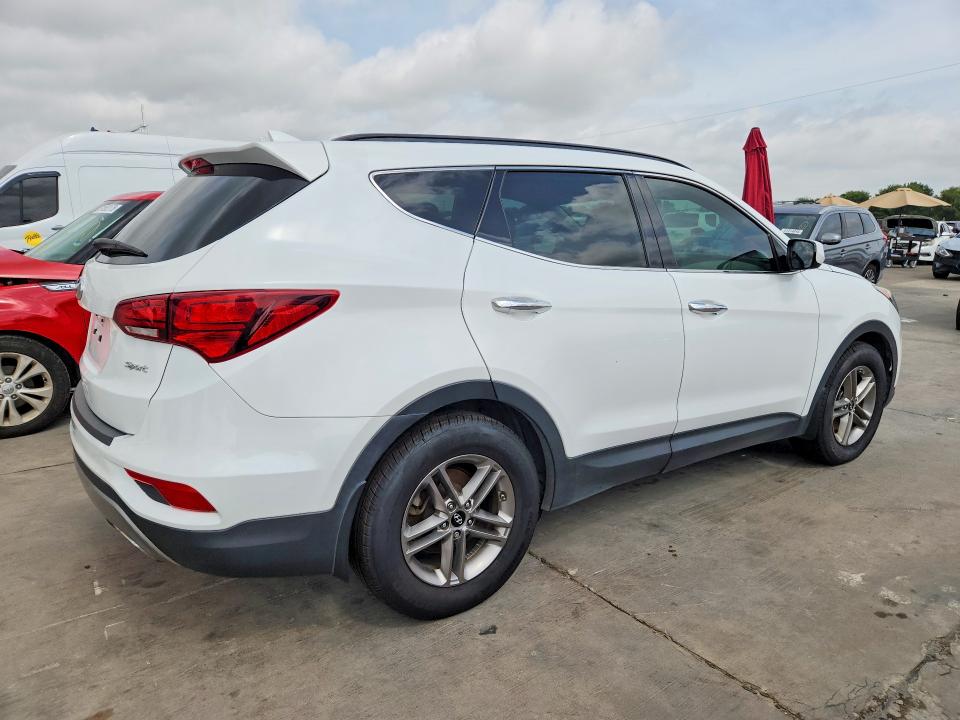 2017 Hyundai Santa Fe Sport მანქანა იყიდება აუქციონზე, vin: 5NMZU3LB8HH013701, აუქციონის ნომერი: 61233006