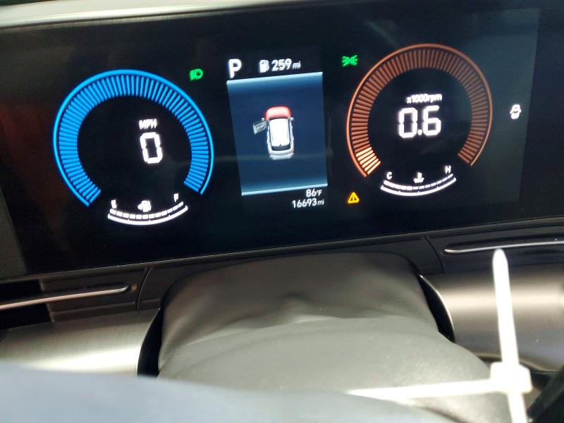 60755856 :رقم المزاد ، KM8HBCAB6SU323961 vin ، 2025 Hyundai Kona مزاد بيع
