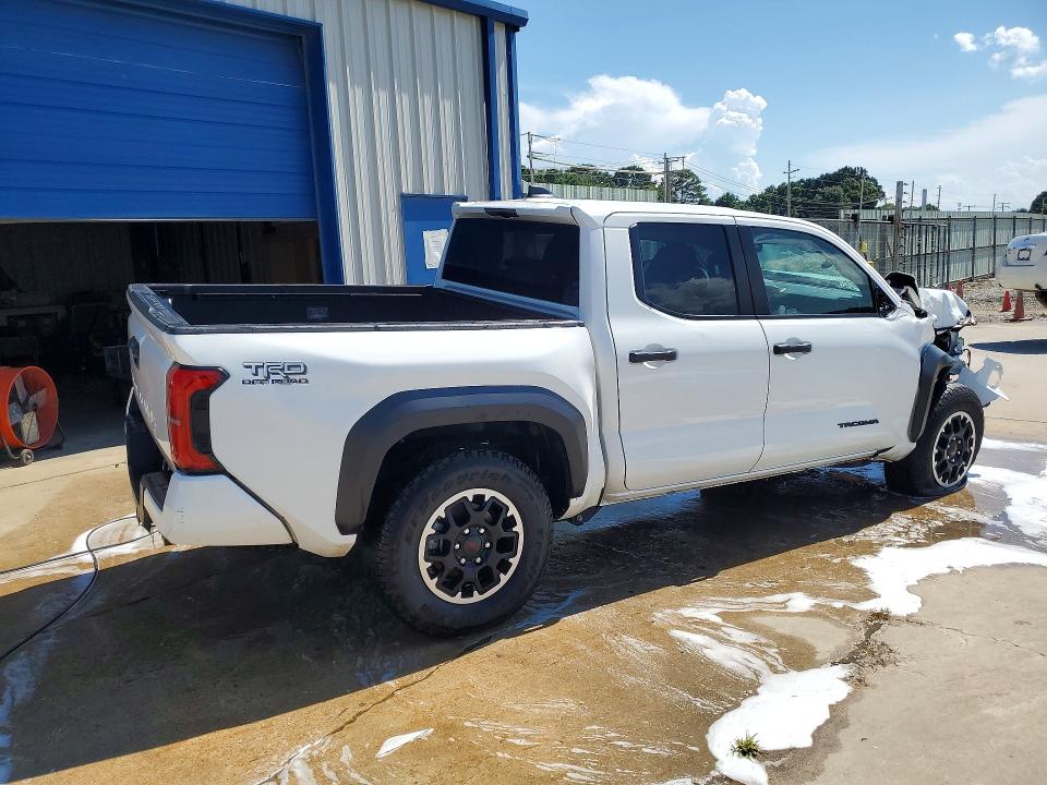 60215806 :رقم المزاد ، 3TMLB5JN0SM134473 vin ، 2025 Toyota Tacoma مزاد بيع