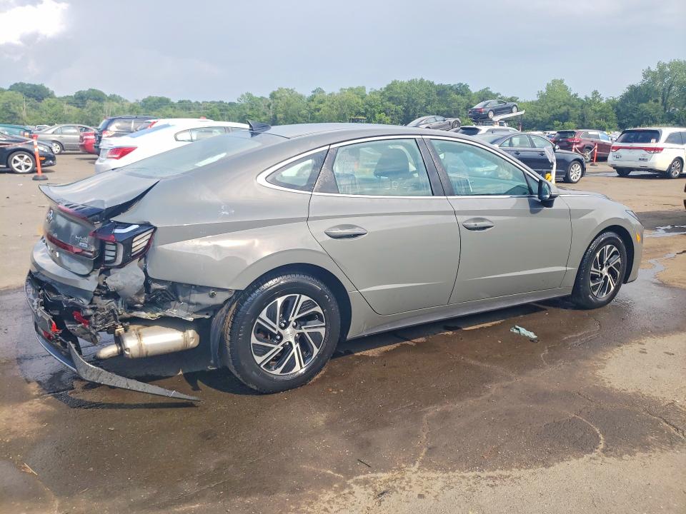 Продаж на аукціоні авто 2021 Hyundai Sonata Hybrid, vin: KMHL24JJ3MA017277, номер лоту: 62456096