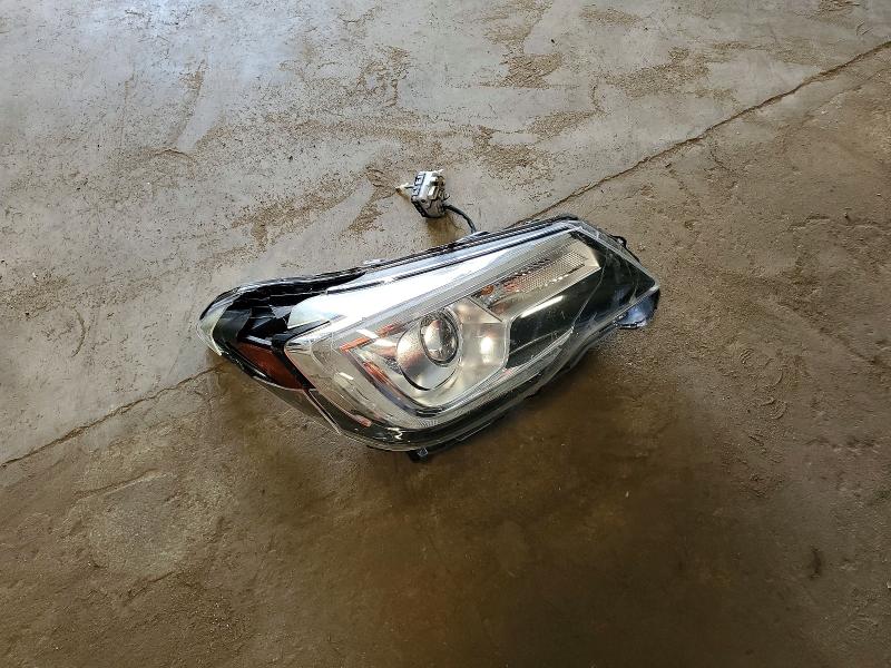 2018 Subaru Forester მანქანა იყიდება აუქციონზე, vin: JF2SJARCXJH513804, აუქციონის ნომერი: 62285496