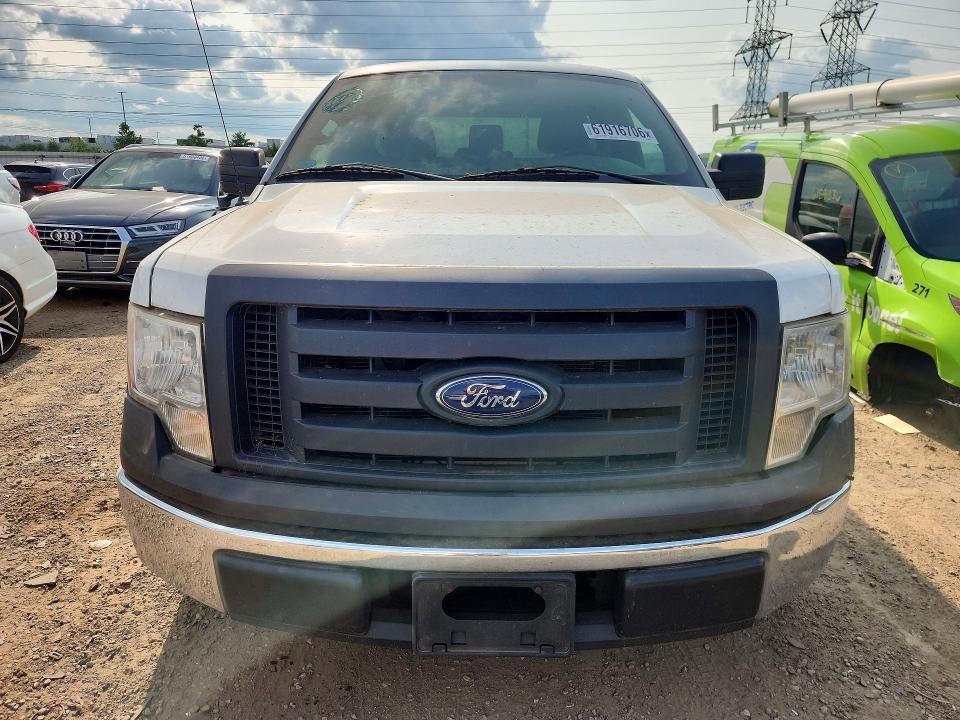 61916706 :رقم المزاد ، 1FTMF1CM9BFC46307 vin ، 2011 Ford F150 مزاد بيع