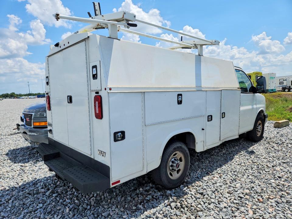 57824386 :رقم المزاد ، 1GD07RF78N1176814 vin ، 2022 Gmc Savana مزاد بيع