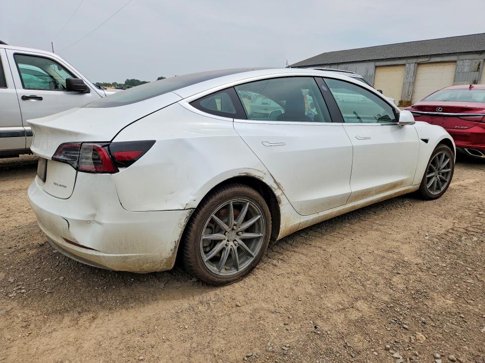61780996 :رقم المزاد ، 5YJ3E1EB5LF512227 vin ، 2020 Tesla Model 3 مزاد بيع